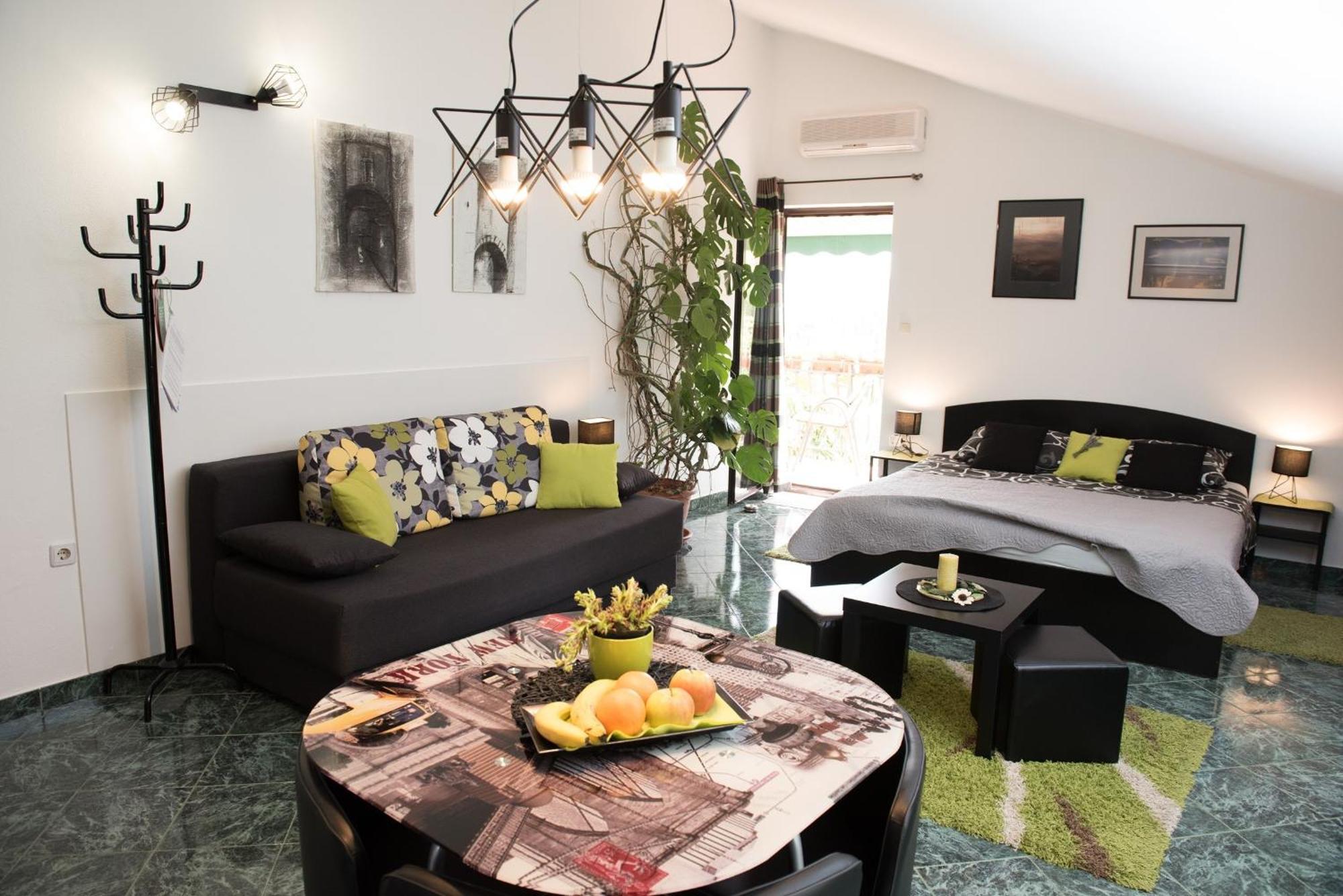 Apartments Villa Zara Lovran Zimmer foto
