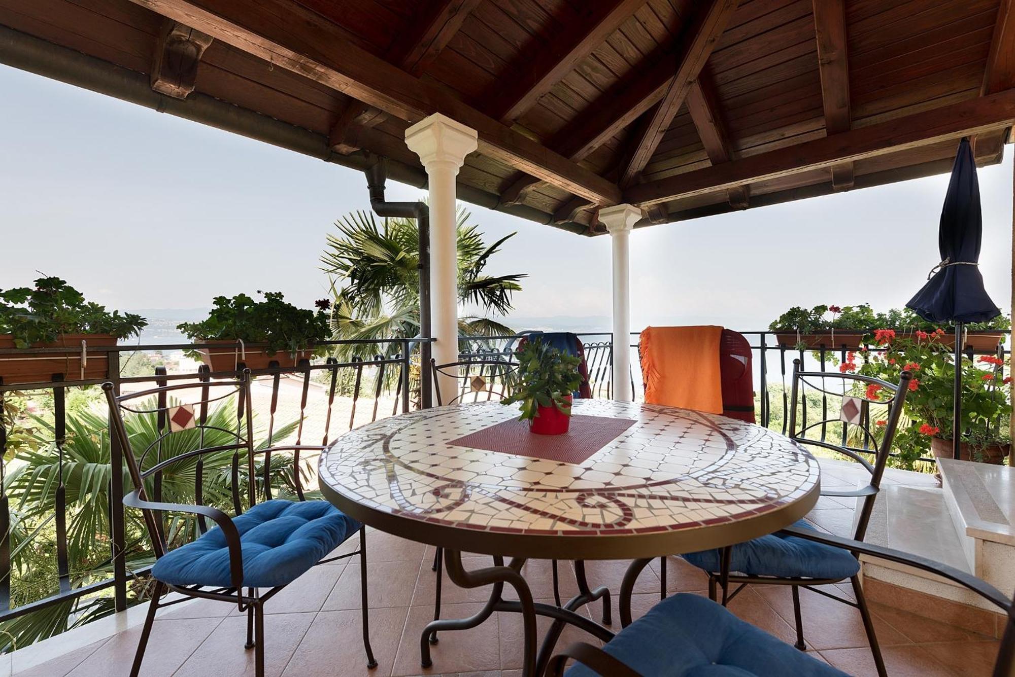 Apartments Villa Zara Lovran Zimmer foto
