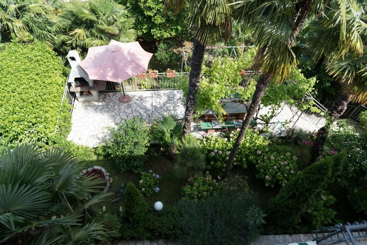 Apartments Villa Zara Lovran Exterior foto
